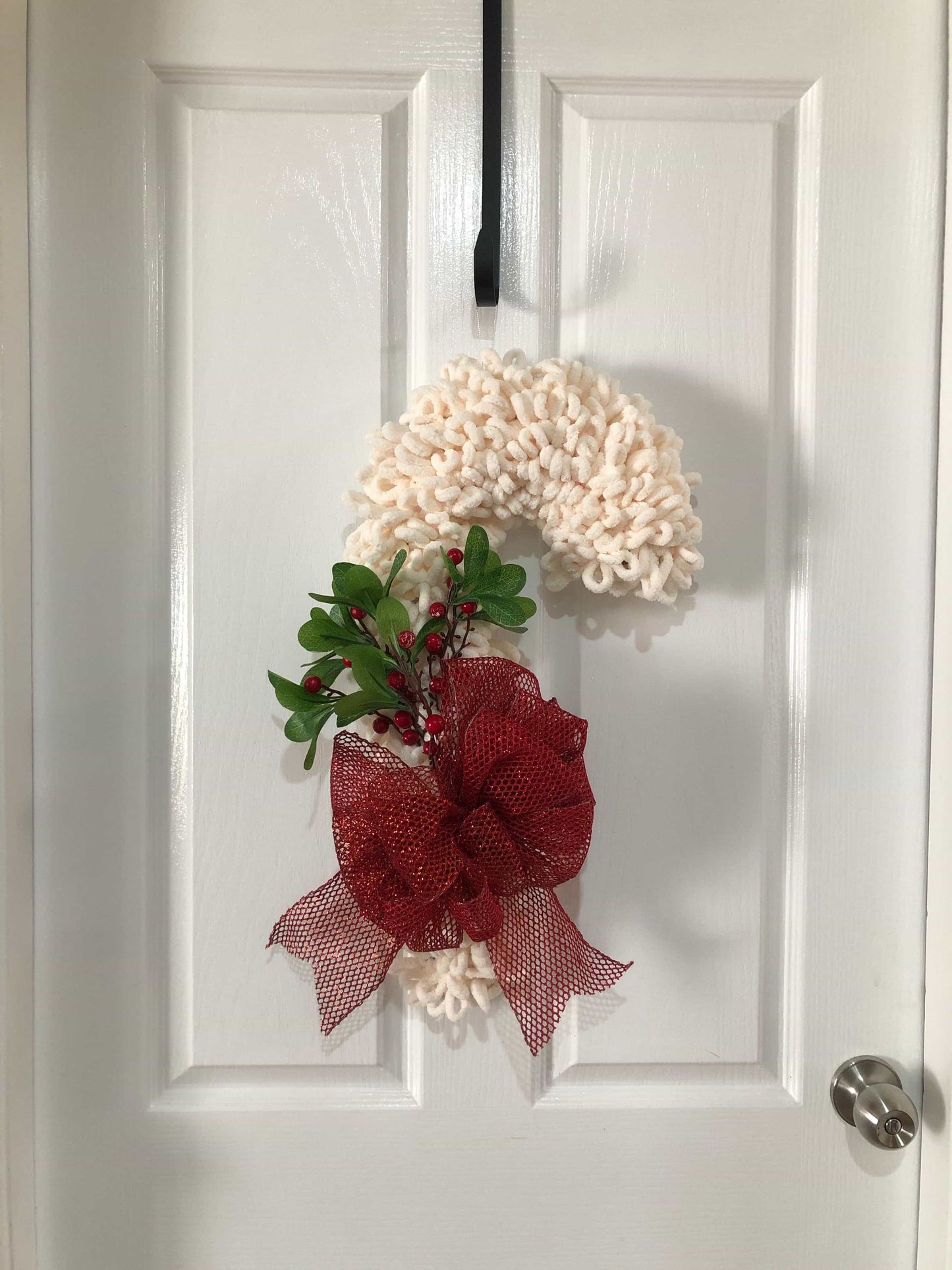 Christmas candy Cane Wreath-All-Times-Gifts