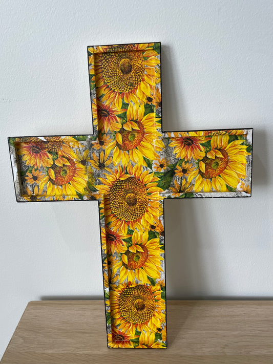 Wooden sunflower cross decor