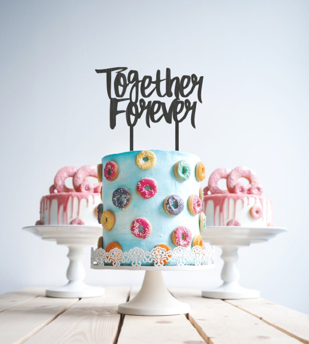 How to make your own Personalized Cake Topper?