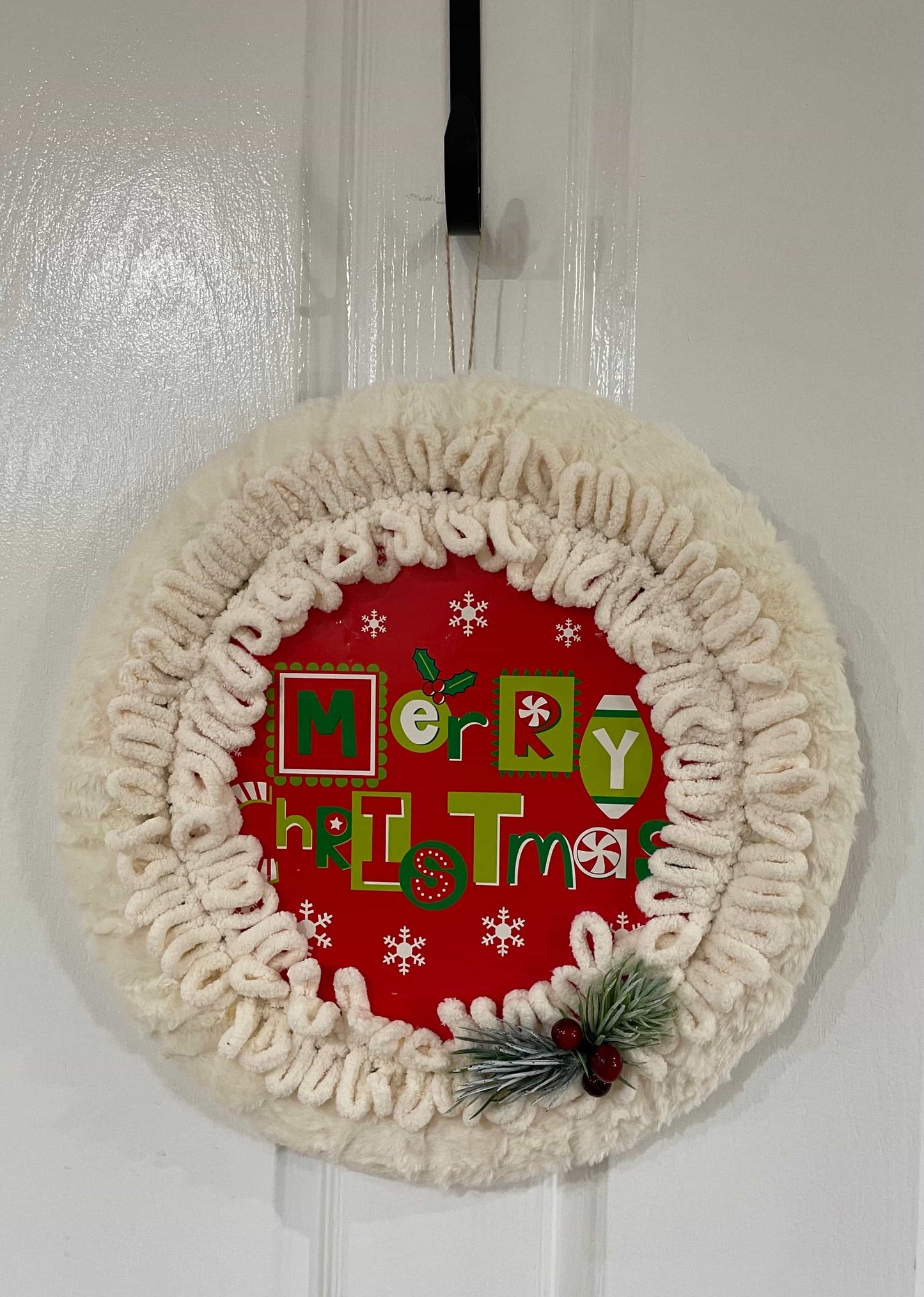 Merry Christmas fluffy wreath-All-Times-Gifts