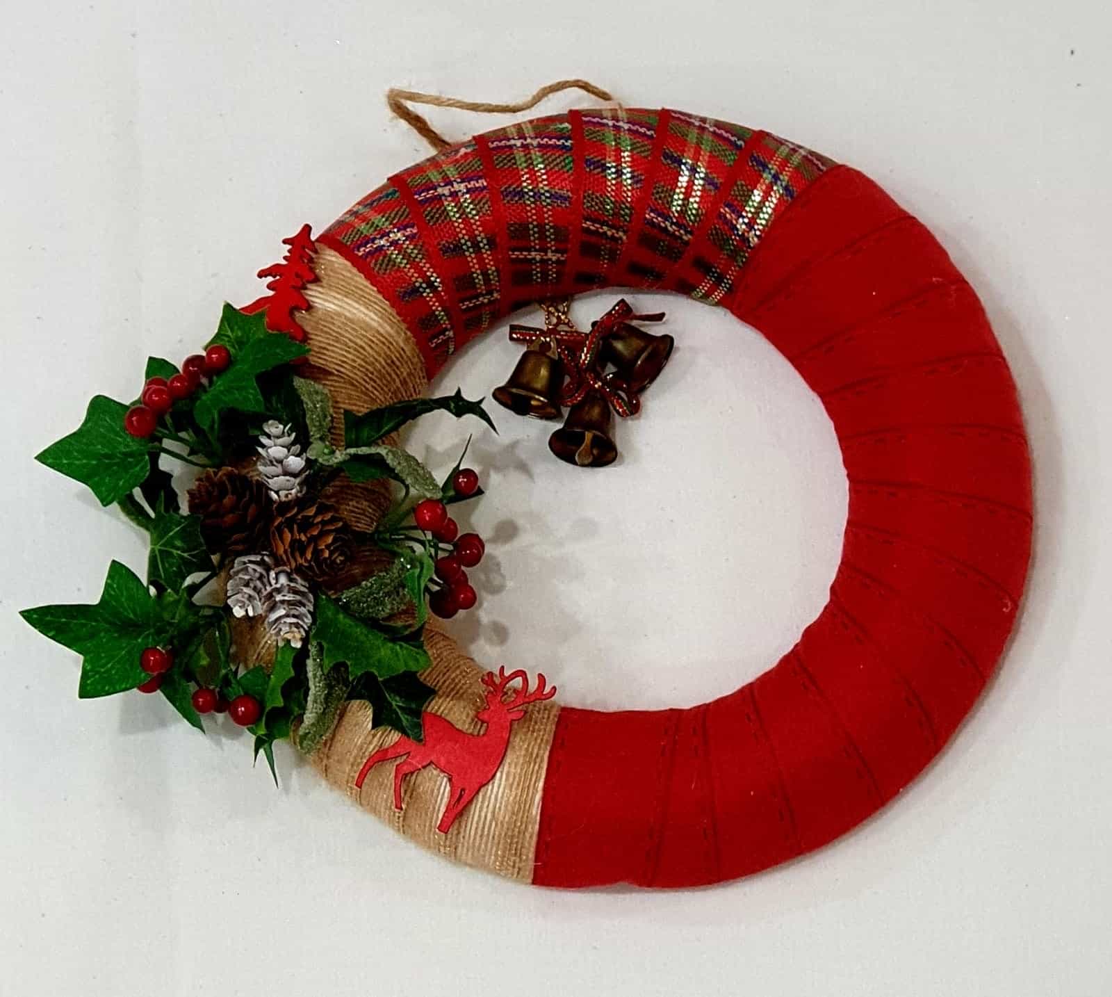 Red Christmas wreath-All-Times-Gifts