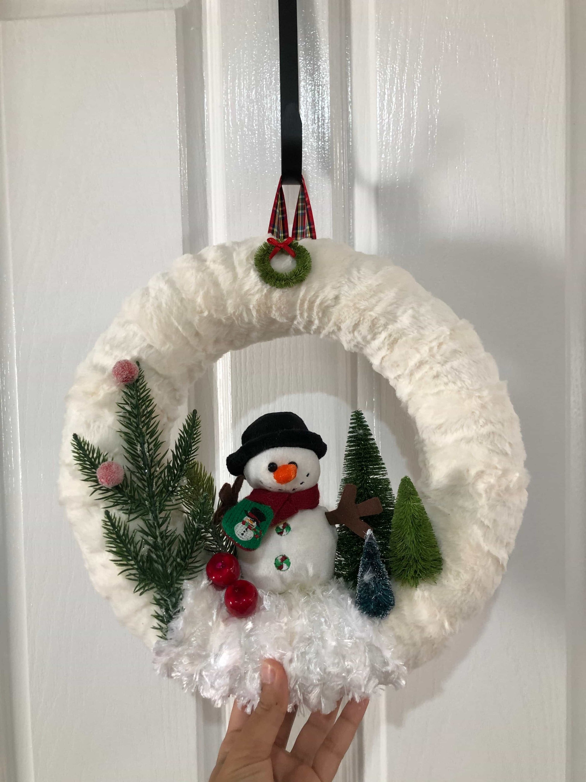Snowman fur wreath-All-Times-Gifts