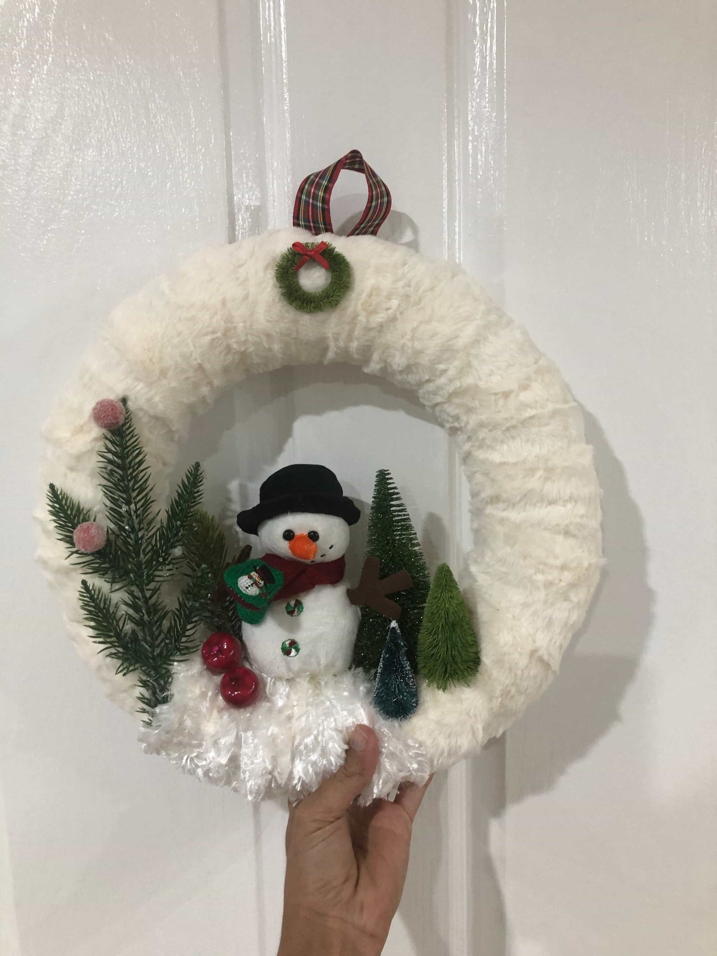 Snowman fur wreath-All-Times-Gifts